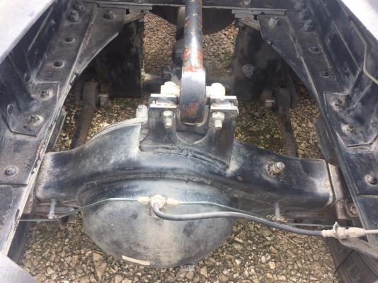 10 ล้อหัวลาก 320 แรง ปี2549 แม็คโหลดแล้ว ไมล์ 5แสน รถสวยเดิมๆ