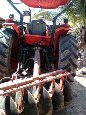 ลูกค้ามัดจำแล้ว จาก จ. อุดรธานีKUBOTA M7040 ราคา 345,000 บาท ปี 52 เครื่องดี เกียร์ดี. (ใบมีด หาง 7) เอกสารเล่มทะเบียน