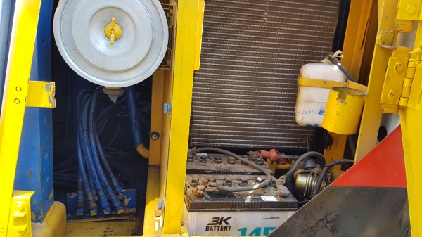 ขายด่วนรถแบคโฮKOBELCO-SK100มาร์ทีชั่วโม่งทำงานน้อยแค่3,859ชั่วโม่งรถนอกนำเข้ายังไม่เคยใช้งานในเมืองไทยเลย