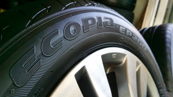 ล้อแม็กเดิมซิตี้ ขอบ16 พร้อมยางบริดสโตน Ecopia EP200 185/55R16 ปี15