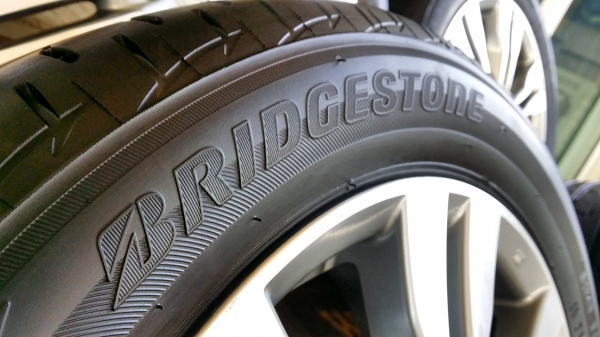 ล้อแม็กเดิมซิตี้ ขอบ16 พร้อมยางบริดสโตน Ecopia EP200 185/55R16 ปี15