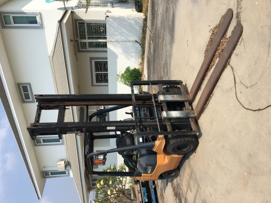 ขายรถโฟคลิฟท์ Toyota 3 ตัน งาสูง 8เมตร เกียร์ออโต้ เครื่องดีเซล