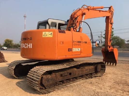ขายรถแบคโฮ HITACHI EX135USR มีลายหัวกระแทก รถนอกนำเข้าเองจากญี่ปุ่น สภาพสวยพร้อมใช้งาน มีVDOการทำงานครับ