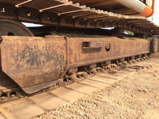 ขายรถแบคโฮ HITACHI EX135USR มีลายหัวกระแทก รถนอกนำเข้าเองจากญี่ปุ่น สภาพสวยพร้อมใช้งาน มีVDOการทำงานครับ