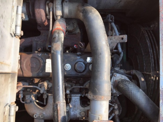 ขายรถแบคโฮ HITACHI EX135USR มีลายหัวกระแทก รถนอกนำเข้าเองจากญี่ปุ่น สภาพสวยพร้อมใช้งาน มีVDOการทำงานครับ