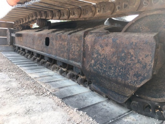 ขายรถแบคโฮ HITACHI EX135USR มีลายหัวกระแทก รถนอกนำเข้าเองจากญี่ปุ่น สภาพสวยพร้อมใช้งาน มีVDOการทำงานครับ