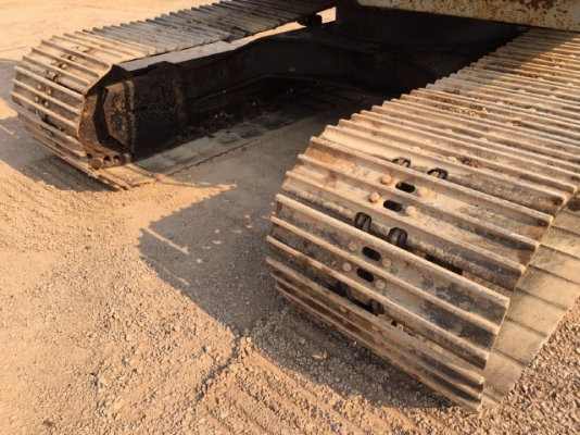 ขายรถแบคโฮ HITACHI EX135USR มีลายหัวกระแทก รถนอกนำเข้าเองจากญี่ปุ่น สภาพสวยพร้อมใช้งาน มีVDOการทำงานครับ