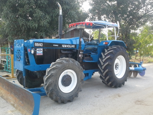 ขาย6640 นิวฮอแลนพร้อมทะเบืยน สภาพพร้อมใช้