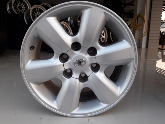 ล้อTOYOTA Vigo Prerunner 6 รู ขอบ17