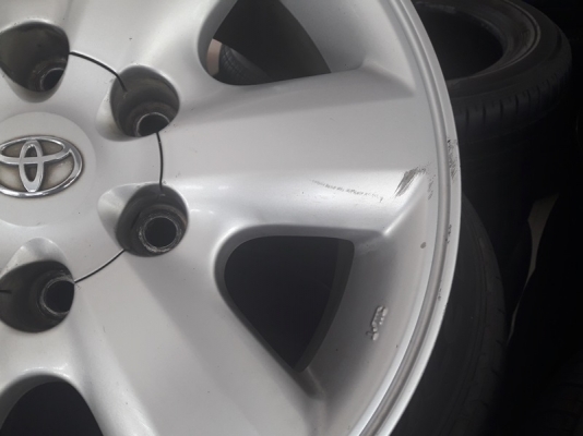 ล้อTOYOTA Vigo Prerunner 6 รู ขอบ17