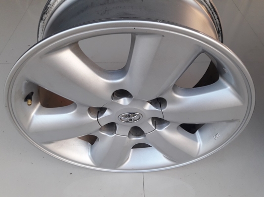 ล้อTOYOTA Vigo Prerunner 6 รู ขอบ17
