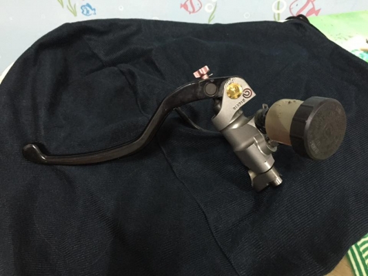 ปั้มคลัช Brembo โลโก้แดง เบอร์ 16 ถูกมาก 9900 บาทเท่านั้น