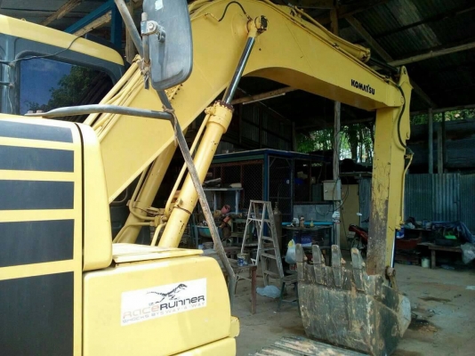 ขายรถแบคโฮ KOMATSU PC100-6E แอร์ไฟฟ้า เอกสารพร้อม สนใจโทร 081-970-1072