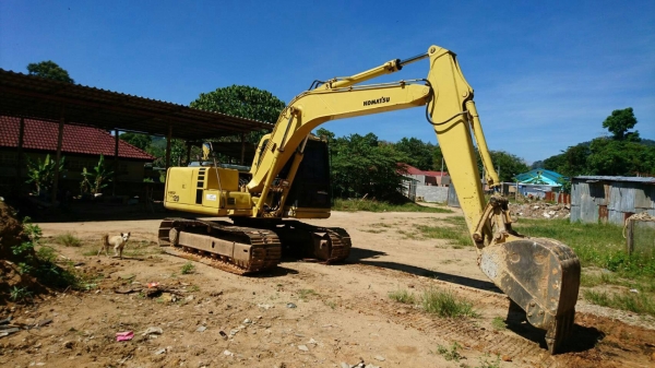 ขายรถแบคโฮ KOMATSU PC100-6E แอร์ไฟฟ้า เอกสารพร้อม สนใจโทร 081-970-1072 ขายรถแบคโฮ KOMATSU PC100-6E แอร์ไฟฟ้า เอกสารพร้อม สนใจโทร 081-970-1072