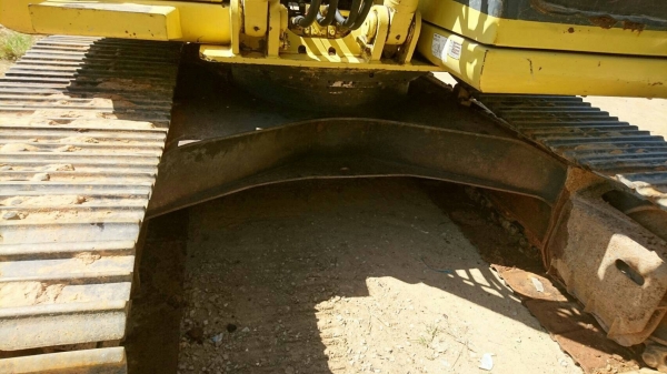 ขายรถแบคโฮ KOMATSU PC100-6E แอร์ไฟฟ้า เอกสารพร้อม สนใจโทร 081-970-1072
