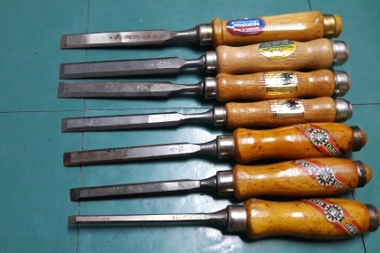 ขายสิ่วยุโรปเยอรมัน สวีเดน เช็กโกใหม่เก่าเก็บด้ามไม้ ขายสิ่วยุโรปเยอรมัน สวีเดน เช็กโกใหม่เก่าเก็บด้ามไม้