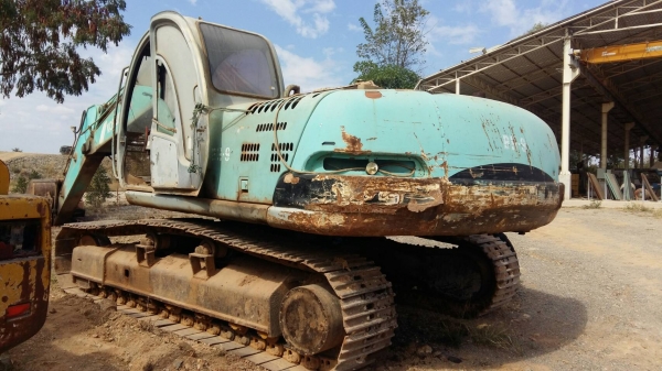 ขาย 495,000 KOBELCO sk 220-5 super เล่มทะเบียน ไฟฟ้าครบ เครื่องดี ปั้มแรง เอวแน่น ช่วงล่างใหม่ รถพร้อมใช้ รถอยู่ อุดร 090-772-3710 090-772-3708