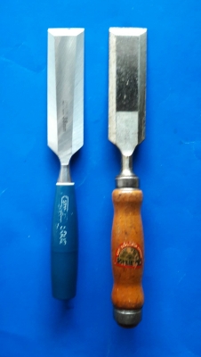 ขายสิ่วตราตาใหม่เก่าเก็บขนาด 1 1/2นิ้ว MADE IN GERMANY.