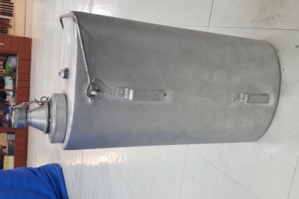 ขายถังน้ำรถถังทหารรัสเซีย ทำจากอลูมิเนียมหนาและหนักสวยงาม