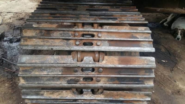 SUMITOMO 2800F2 ราคา 295,000 บาท เครื่องดี ปั้มเดิมแรง โช่หนา เอวแน่น เอกสารชือขาย