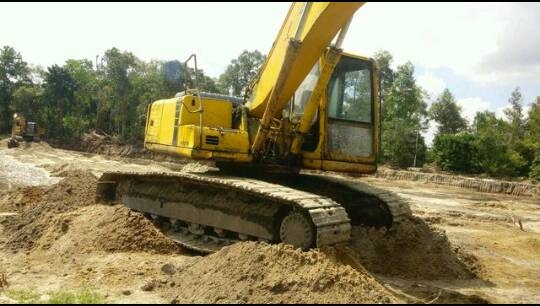 ขายรถแบคโฮ KOMATSU PC200-6 เอกสารเล่ม ระบบไฟเต็ม ราคา 750000 ขายรถแบคโฮ KOMATSU PC200-6 เอกสารเล่ม ระบบไฟเต็ม ราคา 750000