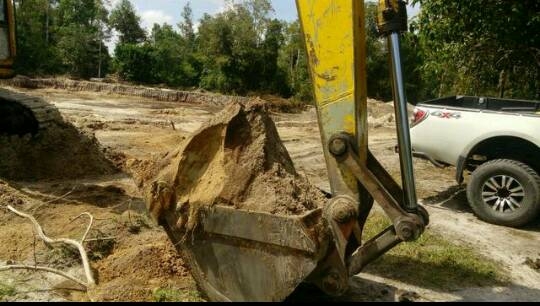 ขายรถแบคโฮ KOMATSU PC200-6 เอกสารเล่ม ระบบไฟเต็ม ราคา 750000 ขายรถแบคโฮ KOMATSU PC200-6 เอกสารเล่ม ระบบไฟเต็ม ราคา 750000