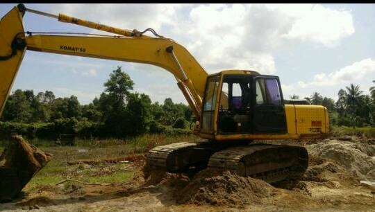 ขายรถแบคโฮ KOMATSU PC200-6 เอกสารเล่ม ระบบไฟเต็ม ราคา 750000 ขายรถแบคโฮ KOMATSU PC200-6 เอกสารเล่ม ระบบไฟเต็ม ราคา 750000