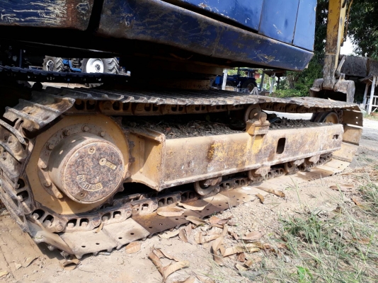 ขายรถแบคโฮ KOMATSU PC60-6 เอกสารอินวอย ระบบไฟเต็ม ราคา 450000 ขายรถแบคโฮ KOMATSU PC60-6 เอกสารอินวอย ระบบไฟเต็ม ราคา 450000