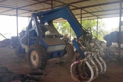 ขาย 365,000 รถคีบ 3 ล้อ เครื่อง ISUZU 85 แรงม้า ปั้มดี ยางเต็ม รถใช้งานได้ ขาย 365,000 รถคีบ 3 ล้อ เครื่อง ISUZU 85 แรงม้า ปั้มดี ยางเต็ม รถใช้งานได้