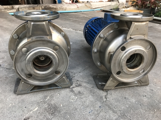 ขายปั้มน้ำหอยโข่งหัวสแตนเลส Ebara 5.5HP. 380V made in Italy สภาพสวยมากเดิมๆ วิ่งนิ่ม พร้อมใช้งาน มี 2ตัวครับ