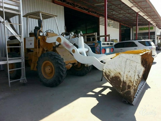ขายรถตักล้อยาง2เพลา KOMATSU ต่อแขนแล้ว สภาพพร้อมใช้งาน ราคา590,000 สนใจโทร 090-8588220คุณนะ 093-3258446คุณบิว เว็บไซต์ส่วนตัว www.narong2truck.com www.truck.in.th/498 ID: narong498 ID: 0933258446 เพจ Facebook ณรงค์ ซื้อขายรถมือสอง กลุ่ม Facebook ณรงค์ ซื้