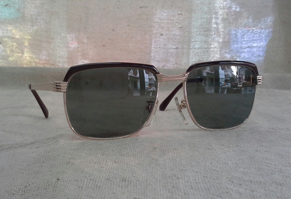 แว่นตาอเมริกันคลับมาสเตอร์  เก่าเก็บ  ยุค &#039;80s  Vintage VALENTINE handmade in USA