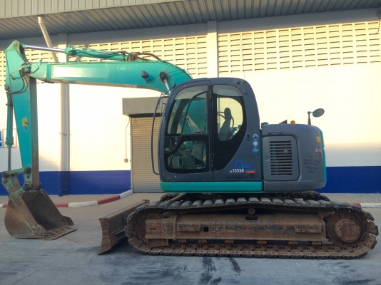 Kobelco SK135SR-1ES  ชั่วโมงทำงาน 4295 รถขุดนำเข้าจากญี่ปุ่น โทร. 080-6565422 (หนิง)