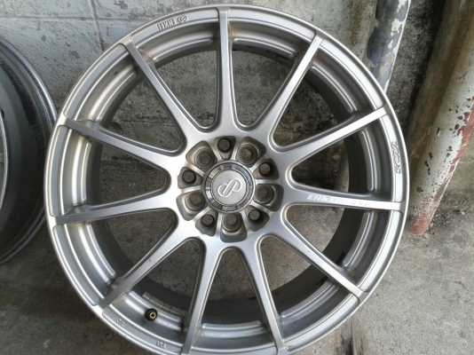 ขอบ17นิ้ว5รู100/114 ชุดนี้ ราคา 7700 บาท