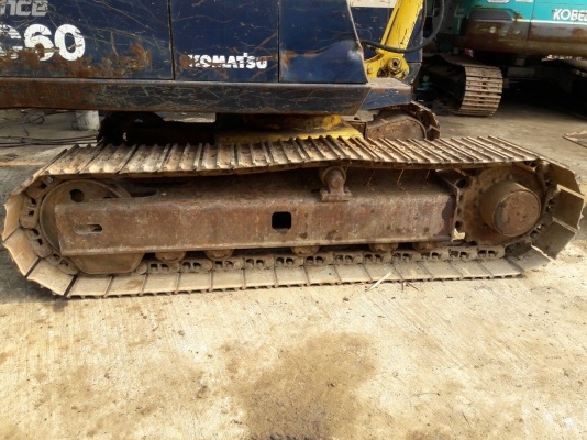 ขายKOMATSU  PC60-6  เก่าญี่ปุ่นแท้  ปลายยาว  4,XXX  ชั่วโมง  เอกสารอินวอยครบ  โทร 089-3818694  ดวงนภา