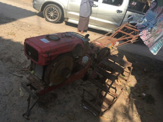 ขายรถไถนาเดินตามคูโบต้า8แรงโครงจักรเพชรเก่าเก็บใช้งานปกติ