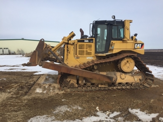 ขายแทรกเตอร์ CAT D6R ต้องสั่งนำเข้า ขายแทรกเตอร์ CAT D6R ต้องสั่งนำเข้า