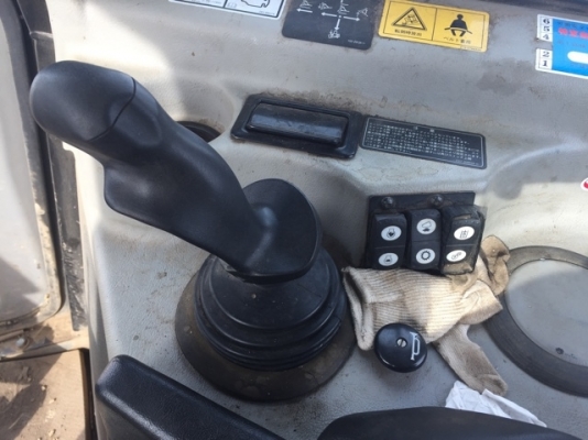 ขายแทรกเตอร์ CAT D6R ต้องสั่งนำเข้า ขายแทรกเตอร์ CAT D6R ต้องสั่งนำเข้า