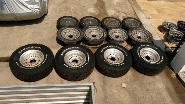 ขายล้อ  rays power volk.  15x7 et -11 6/139  แท้ๆ เก่าญี่ปุ่น ไม่เคยใช้ในไทย  น้ำหนัก 850kg ต่อวง มีปั้มที่ล้อ  พร้อมยางbf 31 "