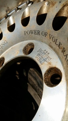 ขายล้อ  rays power volk.  15x7 et -11 6/139  แท้ๆ เก่าญี่ปุ่น ไม่เคยใช้ในไทย  น้ำหนัก 850kg ต่อวง มีปั้มที่ล้อ  พร้อมยางbf 31 "