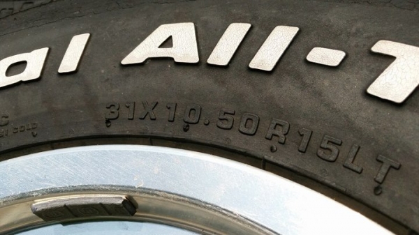 ขายล้อ  rays power volk.  15x7 et -11 6/139  แท้ๆ เก่าญี่ปุ่น ไม่เคยใช้ในไทย  น้ำหนัก 850kg ต่อวง มีปั้มที่ล้อ  พร้อมยางbf 31 "