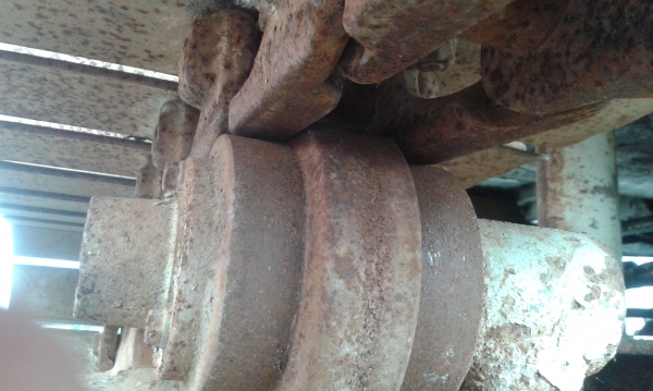 ต้องการขายรถขุดยี่ห้อ KOMATSU-10HT-2รถนอกนำเข้าจากญี่ปุ่น