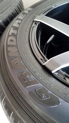 ล้อแม็กDCENTI ขอบ18 กว้าง9.5/10.5 พร้อมยางดันล็อป 265/60R18 ปี16