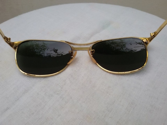 ขายแว่นกันแดด Ray- Ban signet