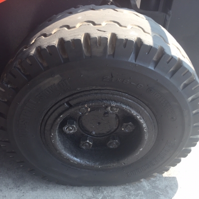 ขายรถยกไฟฟ้า TOYOTA 5FB15 พร้อมตู้ชาร์จ