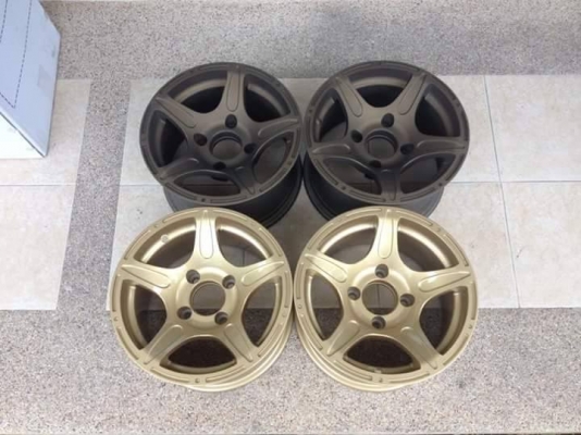 ขายล้อ กระป้อ4x4 12x7 et0  แข็งแรง รับน้ำหนักได้เยอะ  ของหายากนะครับ สนใจโทรสอบถามได้ครับ