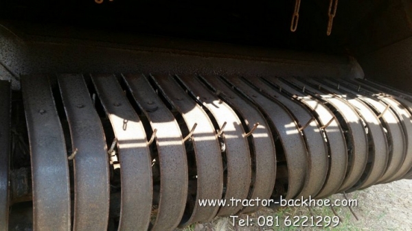 ขาย เครื่องม้วนฟาง เก่านอก สำหรับใส่รถไถนา แทรกเตอร์ ยี่ห้อ TAKAKITA