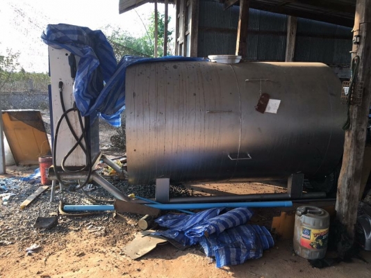 ขาย 68,000 บาท หัวจ่ายน้ำมันดิจิตอล พร้อมถัง 4,000 ลิตร สภาพพร้อมใช้  รถอยู่ จ.ยโสธร  โทร  098-1862844 ไอดีไลน์ ja5657