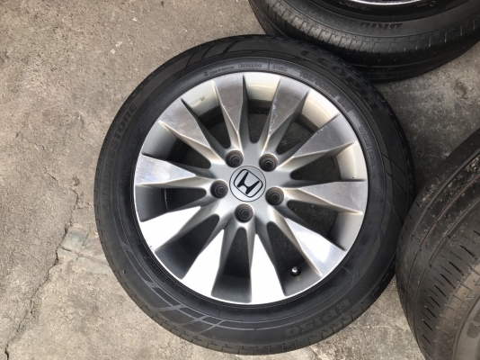 แม็ก Honda Civic FD พร้อมยาง ขอบ 16 แม็ก Honda Civic FD พร้อมยาง ขอบ 16