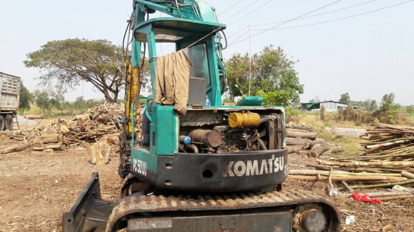 เก่านอก 1 ปี 255,000 บาท KOMATSU PC50UU (ไม่ได้คีบ) เครื่องดี. ปั้มแรง โช่หนา เอวแน่น เอกสารชื้อขาย